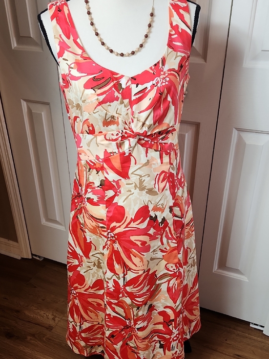 Coldwater Creek Dresses & Skirts - Coldwater Creek Red and Cream Floral Midi Dress